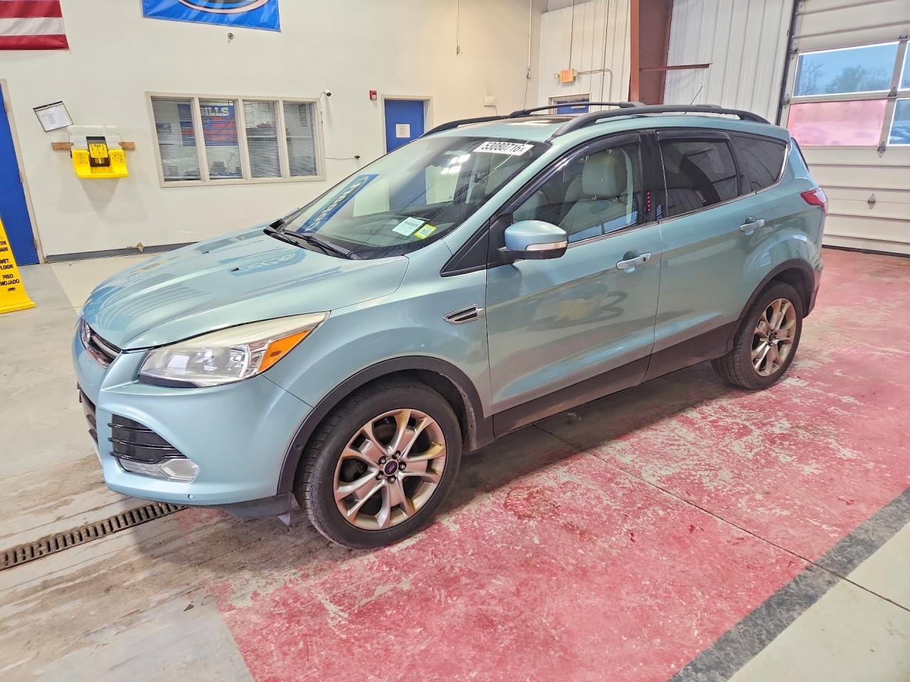 Salvage Ford Escape Image