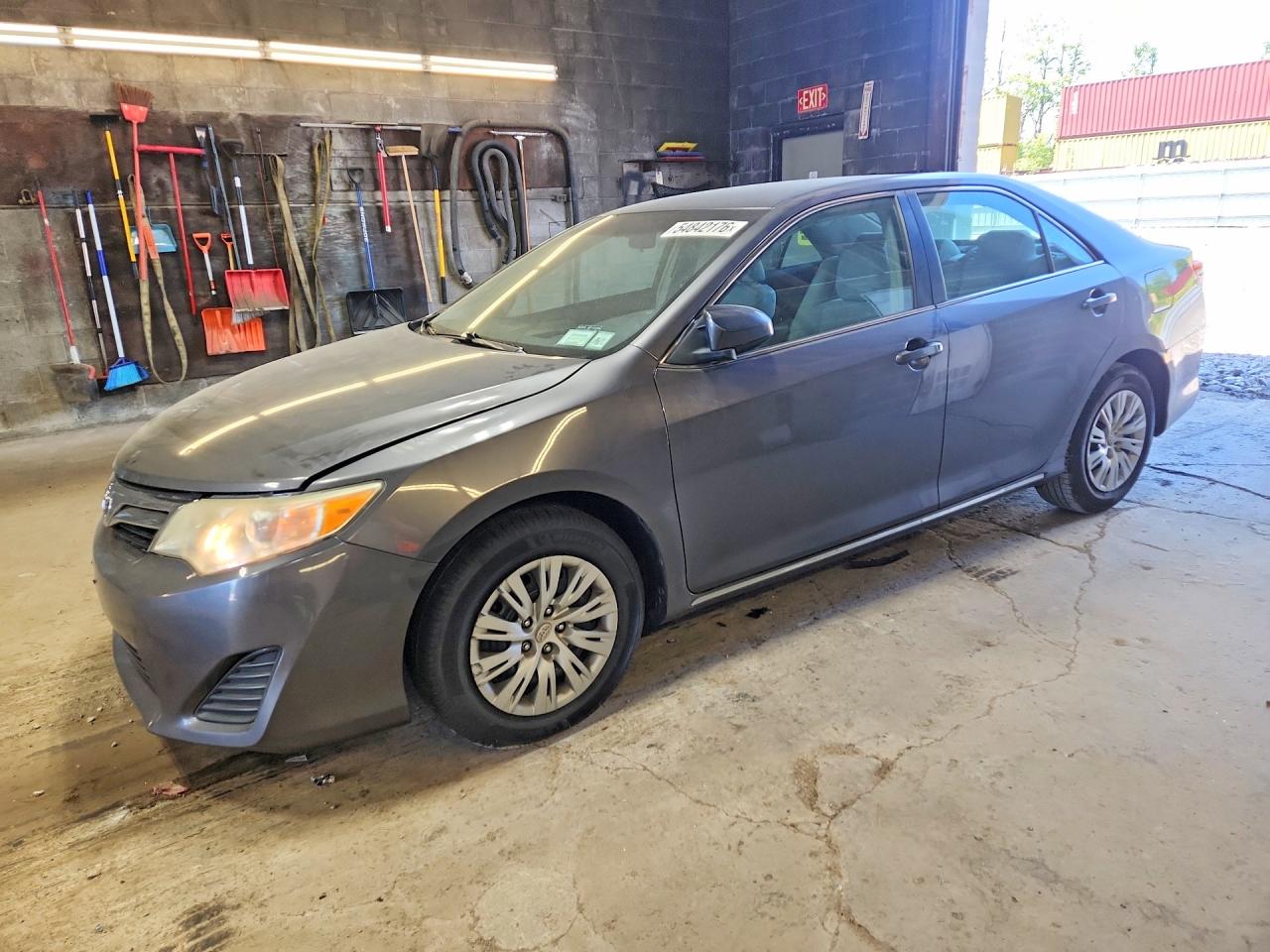 Salvage Toyota Camry Image
