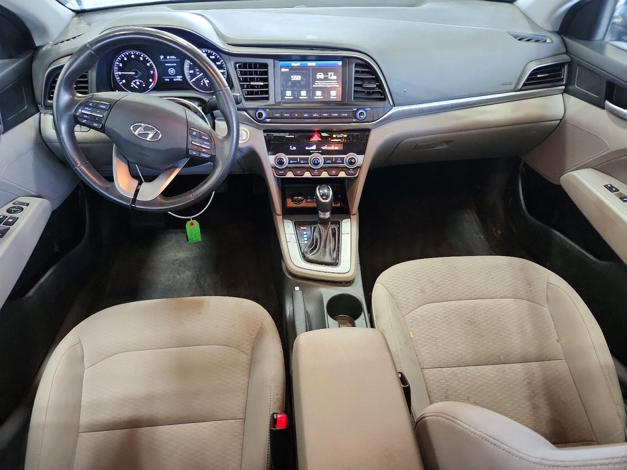 Hyundai ELANTRA Value Edition