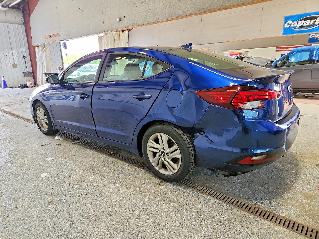 Hyundai ELANTRA Value Edition