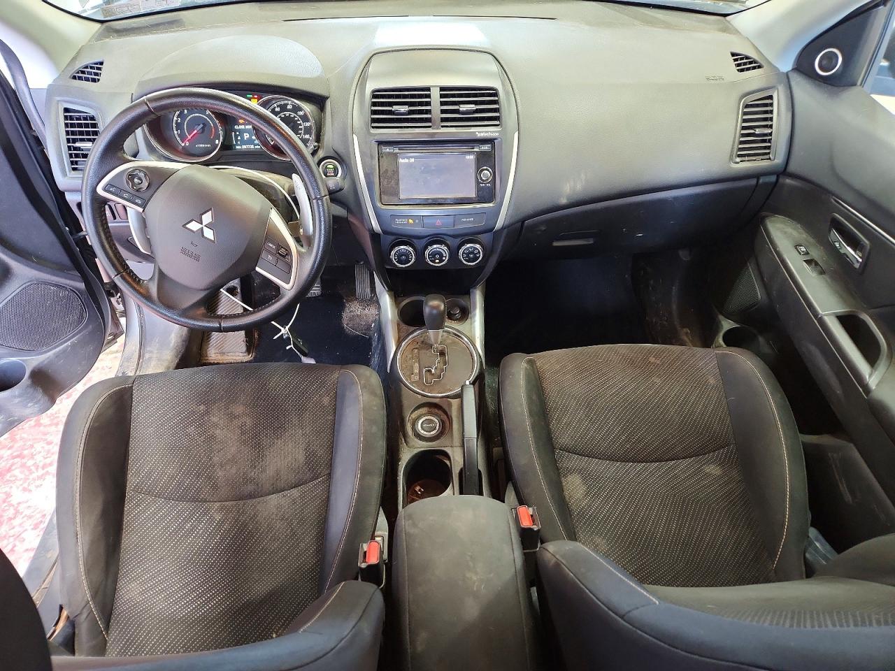 Mitsubishi Outlander Se