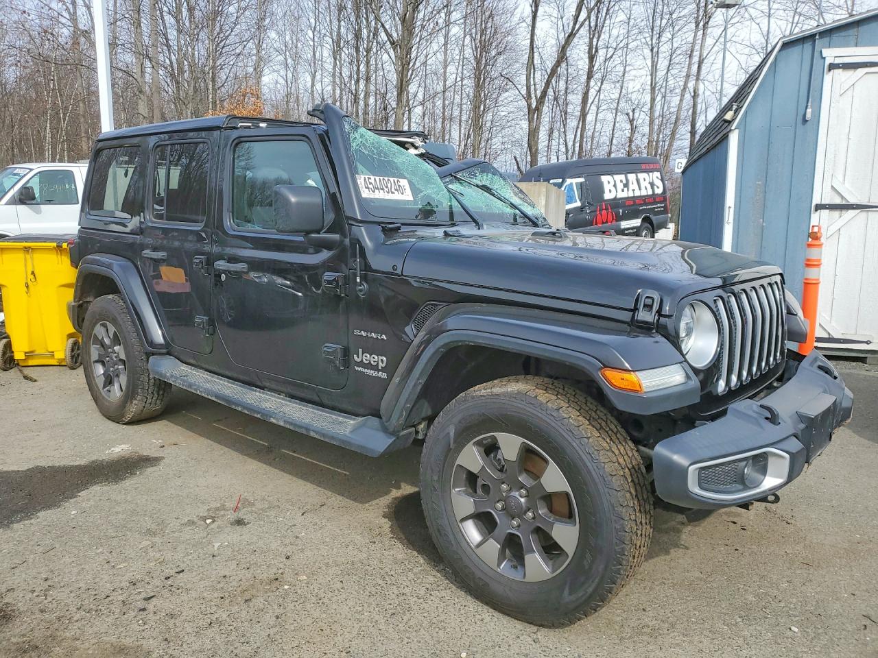 Jeep Wrangler Sahara
