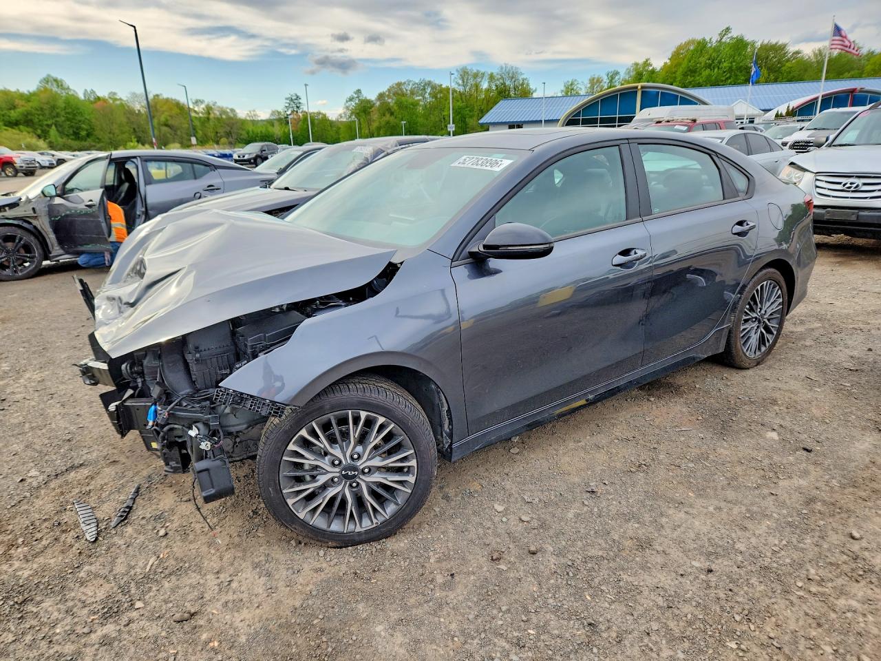 Salvage Kia Forte Image