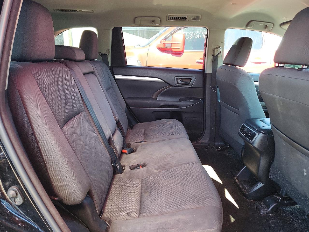 Toyota Highlander Le