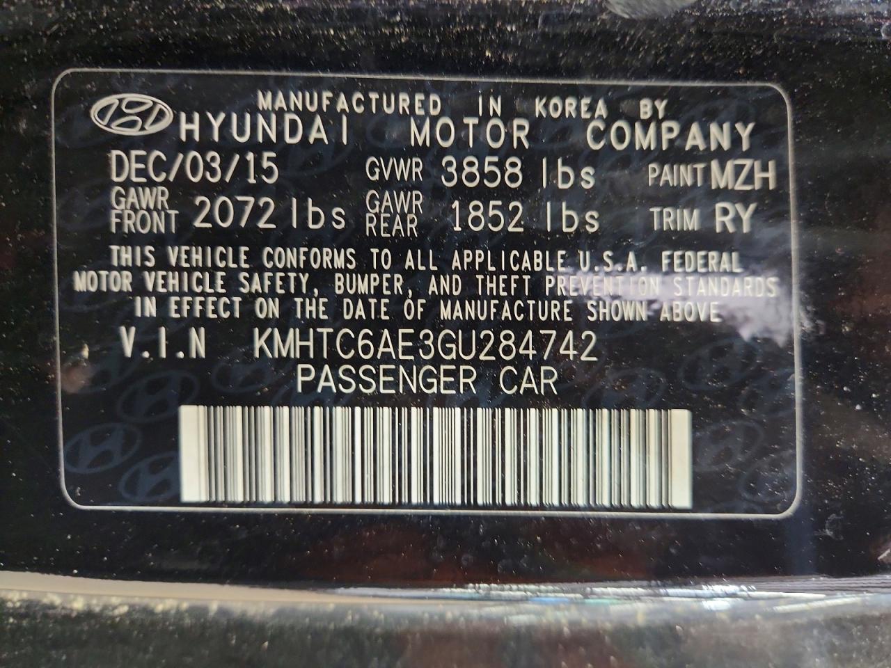 Hyundai VELOSTER Turbo