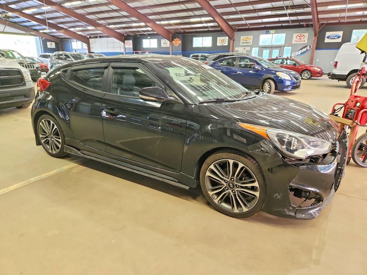 Hyundai VELOSTER Turbo