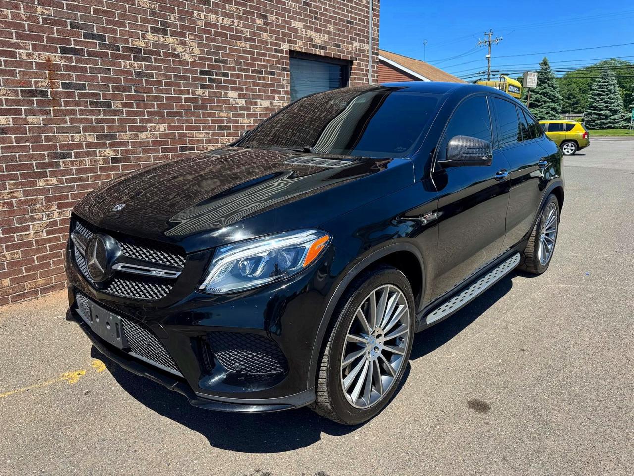 Salvage Mercedes-Benz GLE Image
