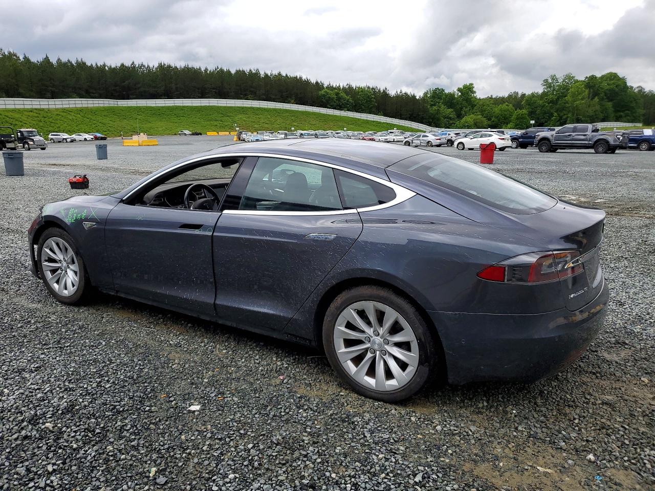 Tesla Model S 60