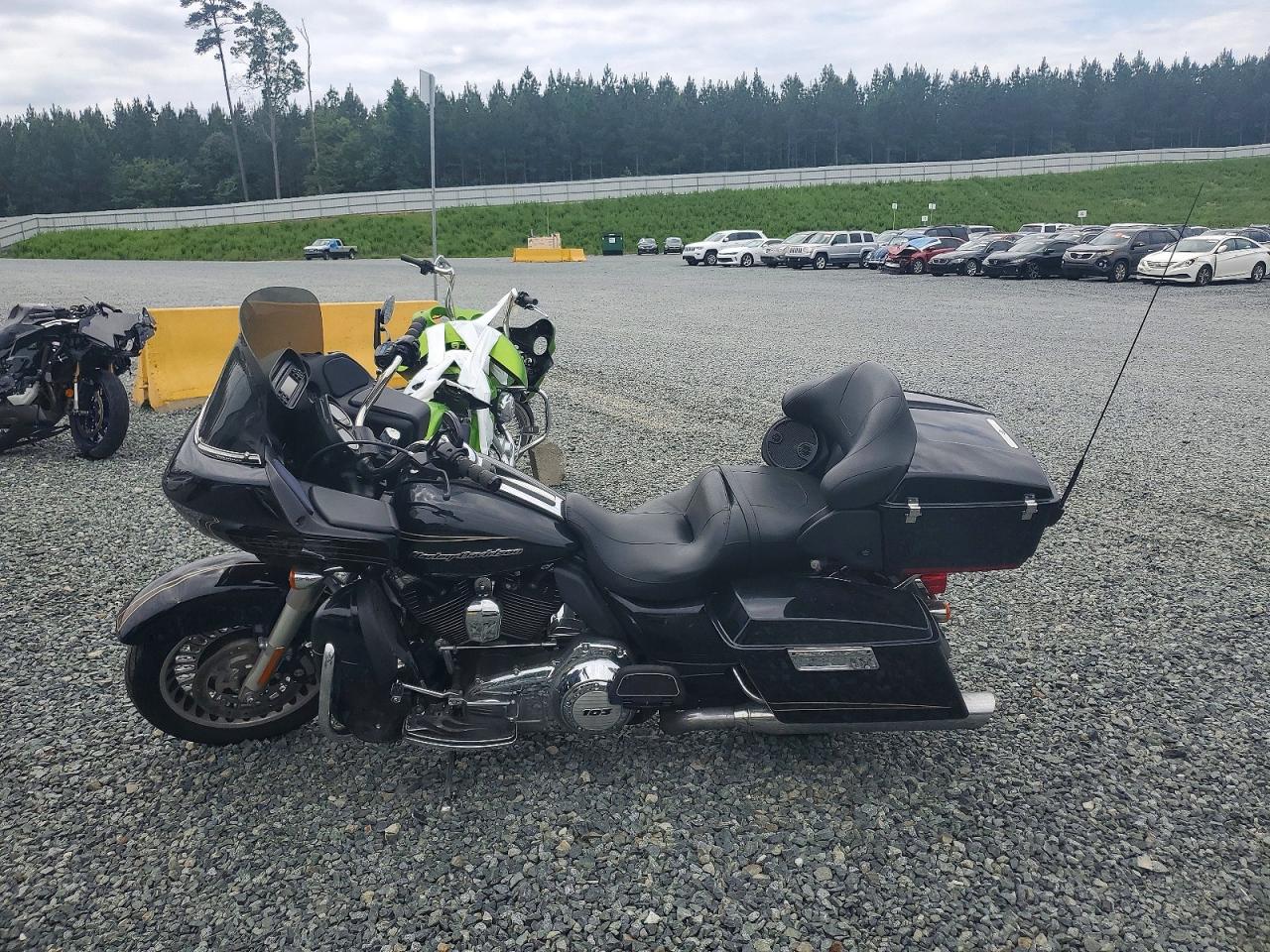 Harley-Davidson Fl