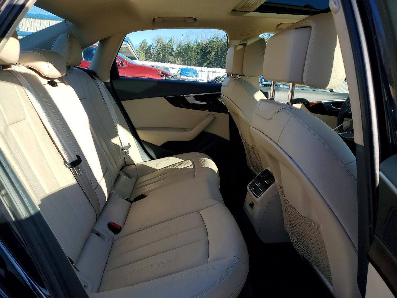 Audi A4 Premium