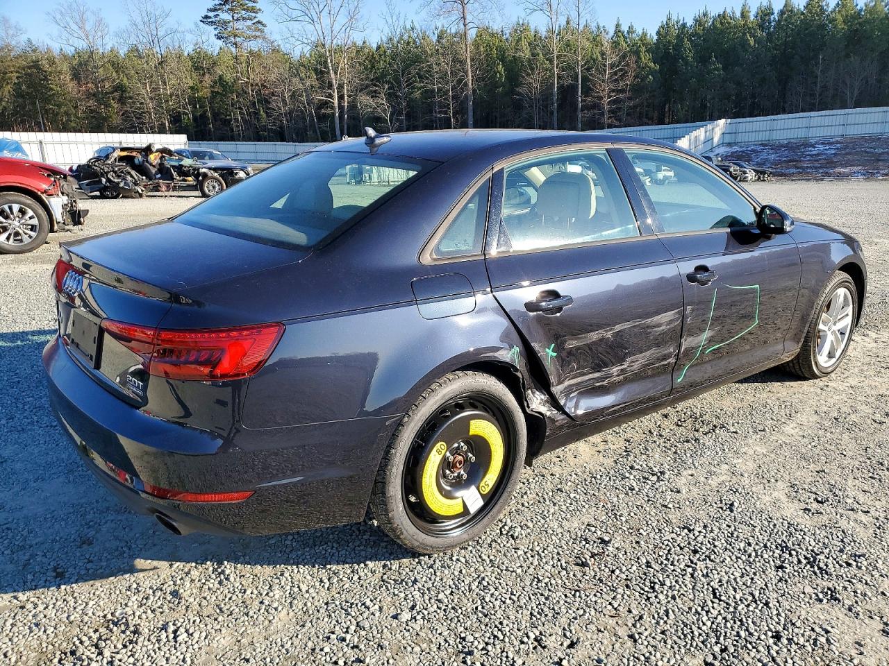 Audi A4 Premium