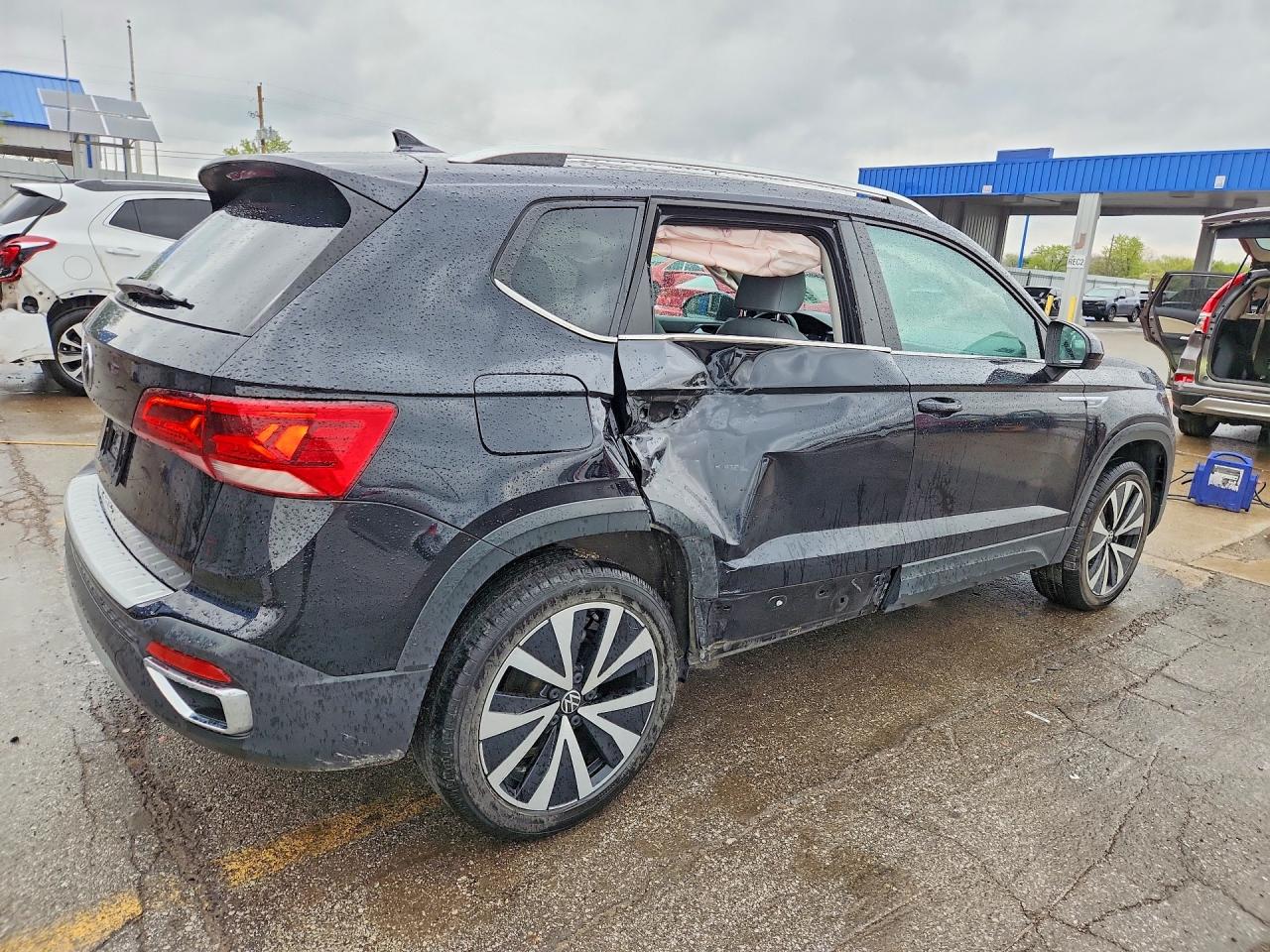 Volkswagen Taos Se Iq Drive