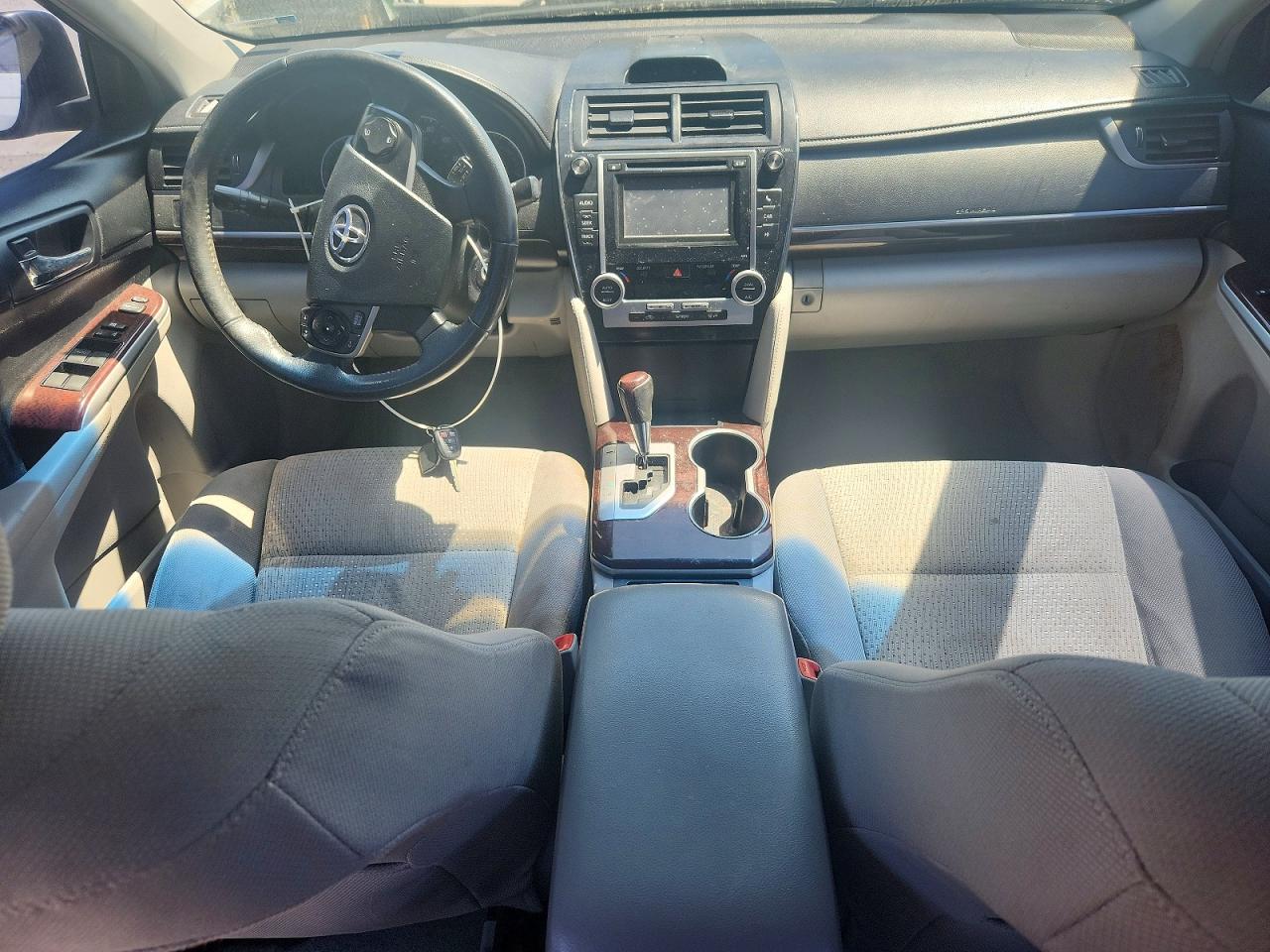 Toyota Camry Xle
