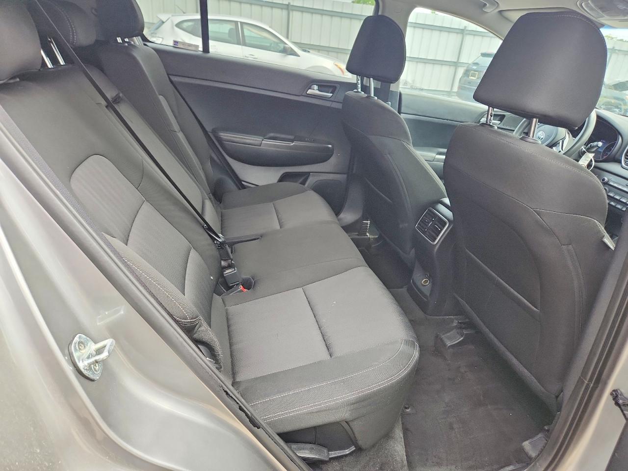 Kia Sportage Lx