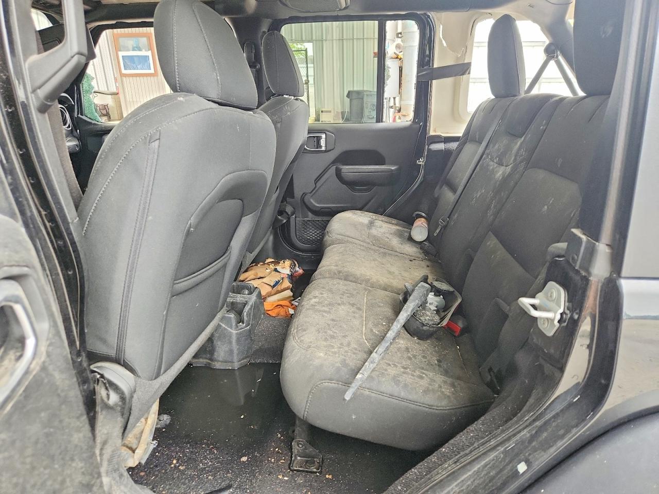 Jeep Wrangler Sport