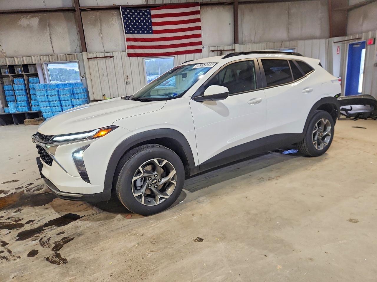 Salvage Chevrolet Trax Image