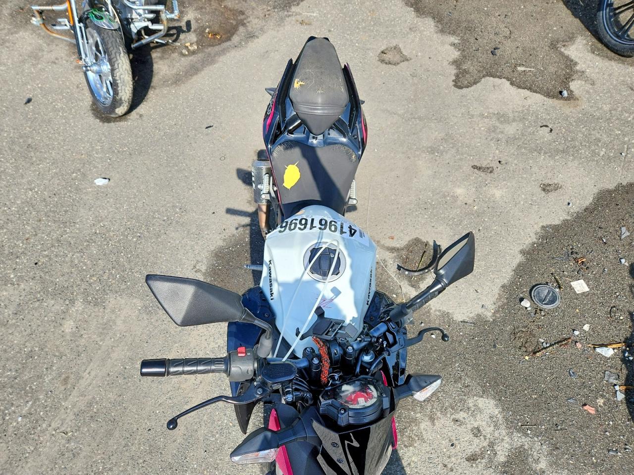 Kawasaki Er400 D D