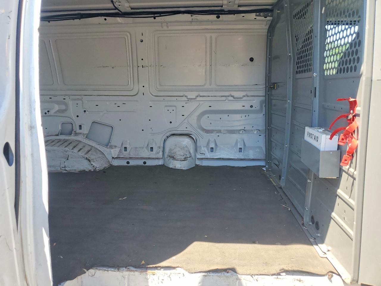 Ford Econoline E250 Van
