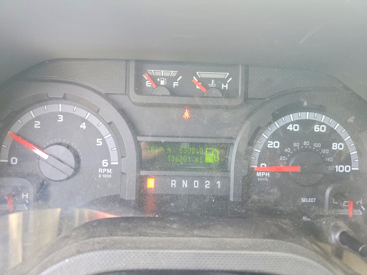 Ford Econoline E250 Van