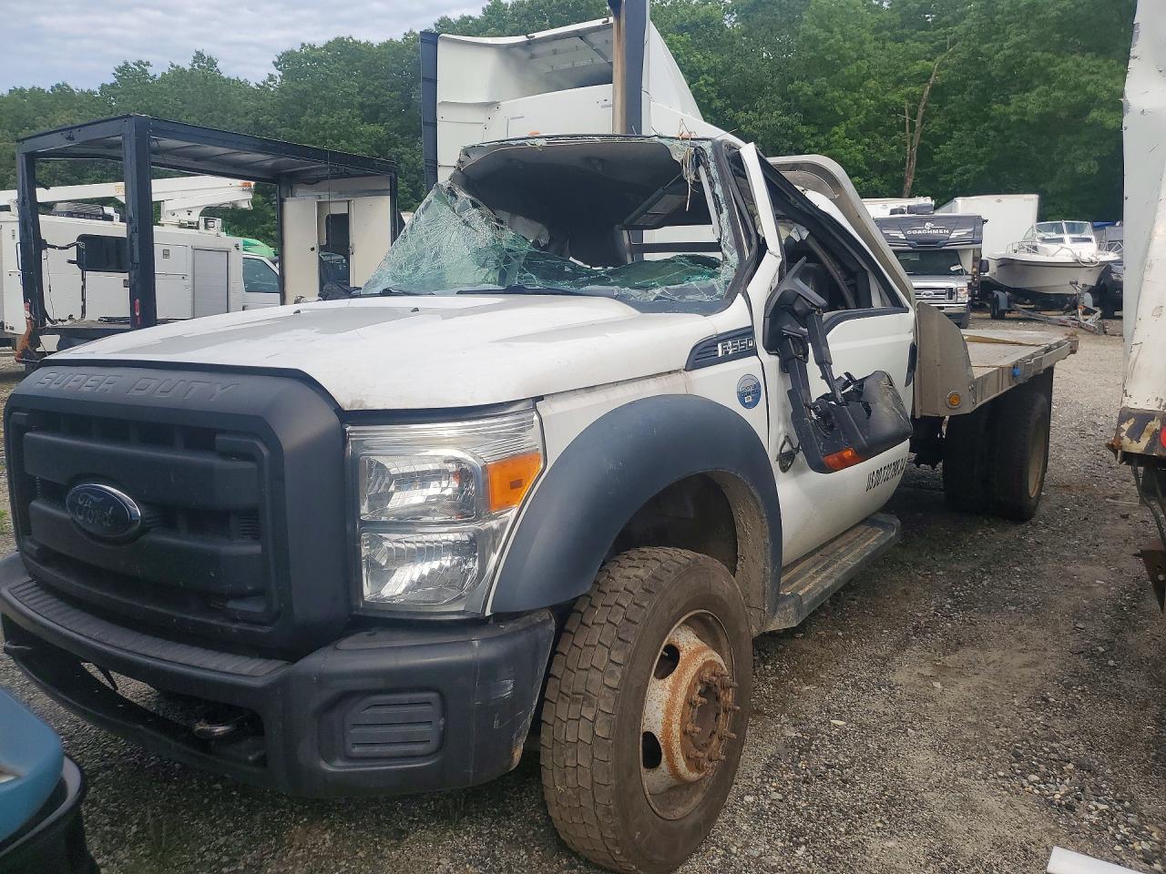 Salvage Ford F-550 Image