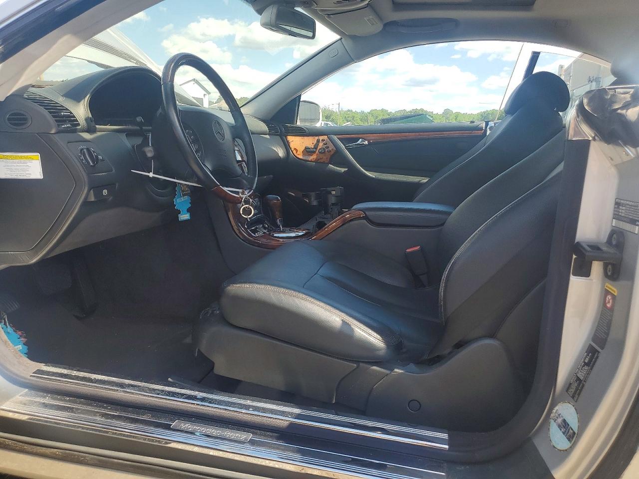 Mercedes-Benz C-Class 500