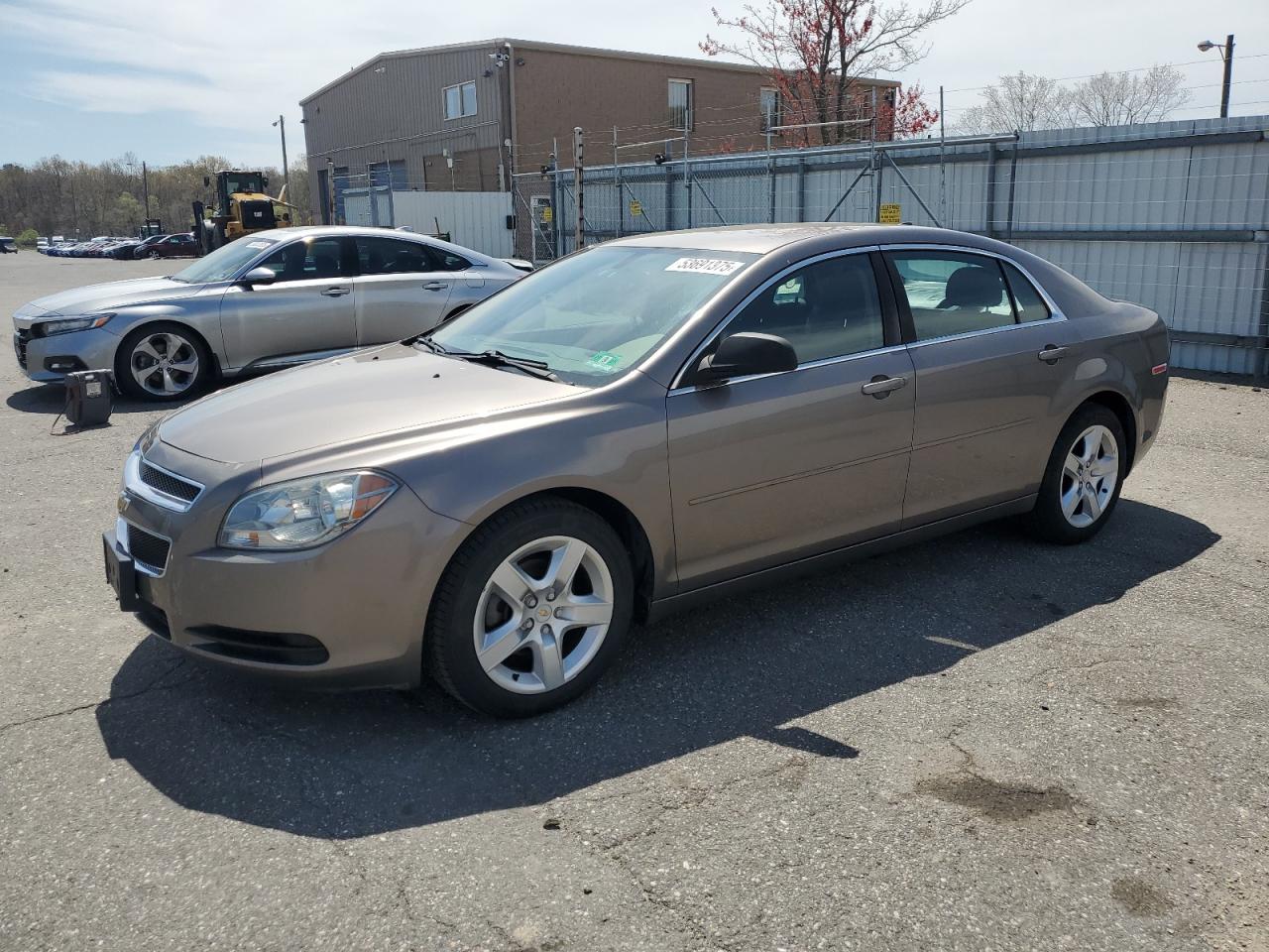 Salvage Chevrolet Malibu Image
