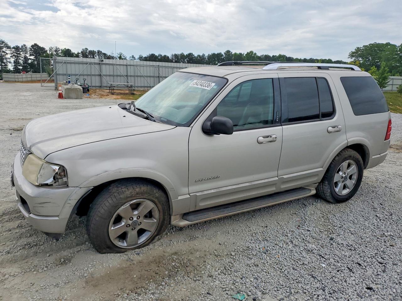 Salvage Ford Explorer Image