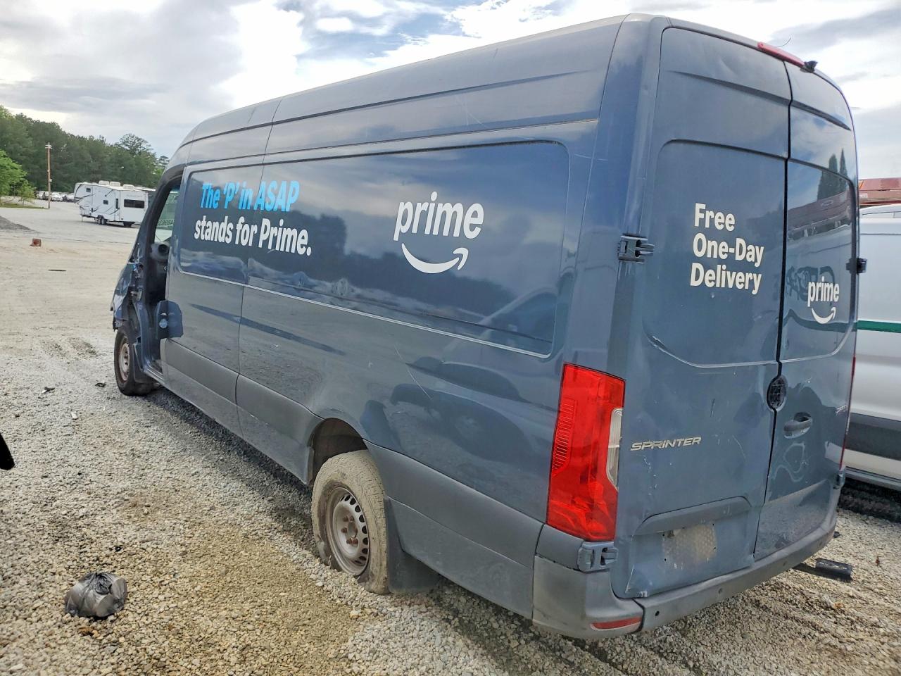 Mercedes-Benz Sprinter 2500