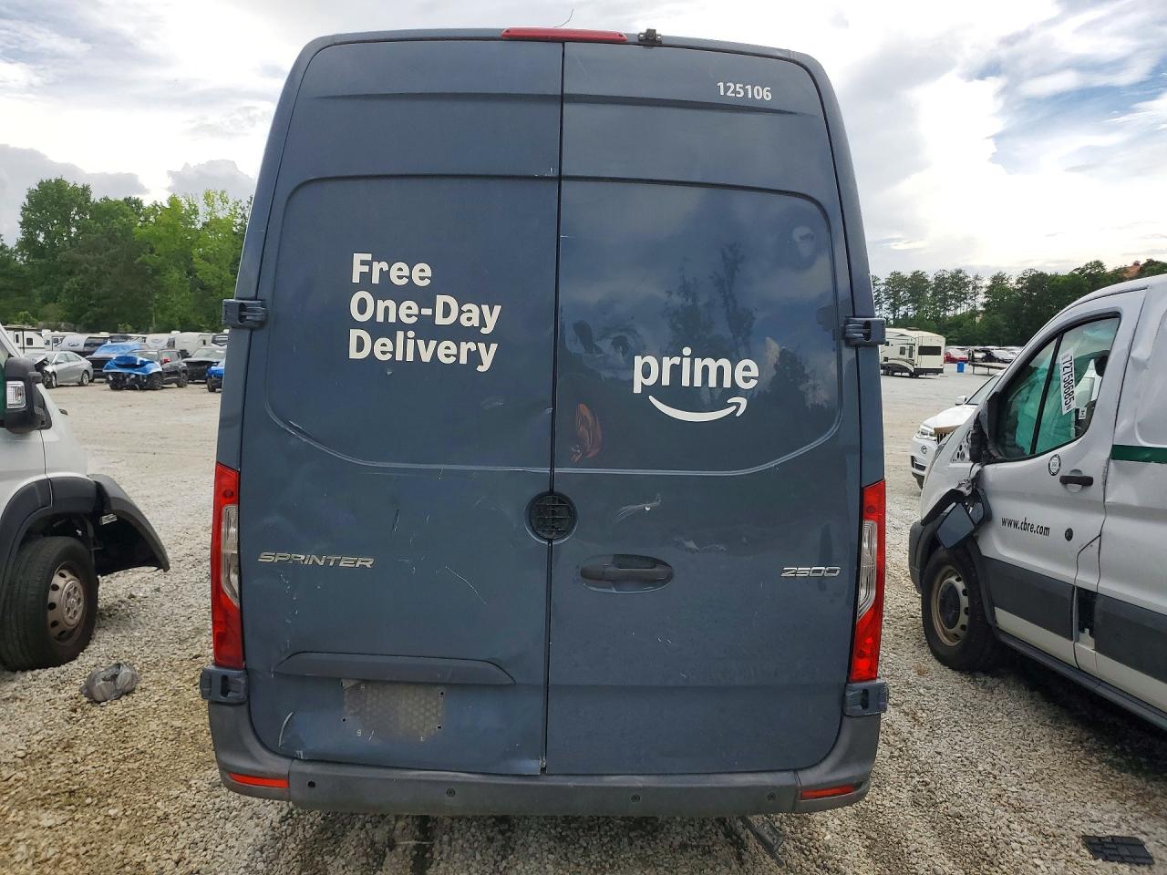 Mercedes-Benz Sprinter 2500