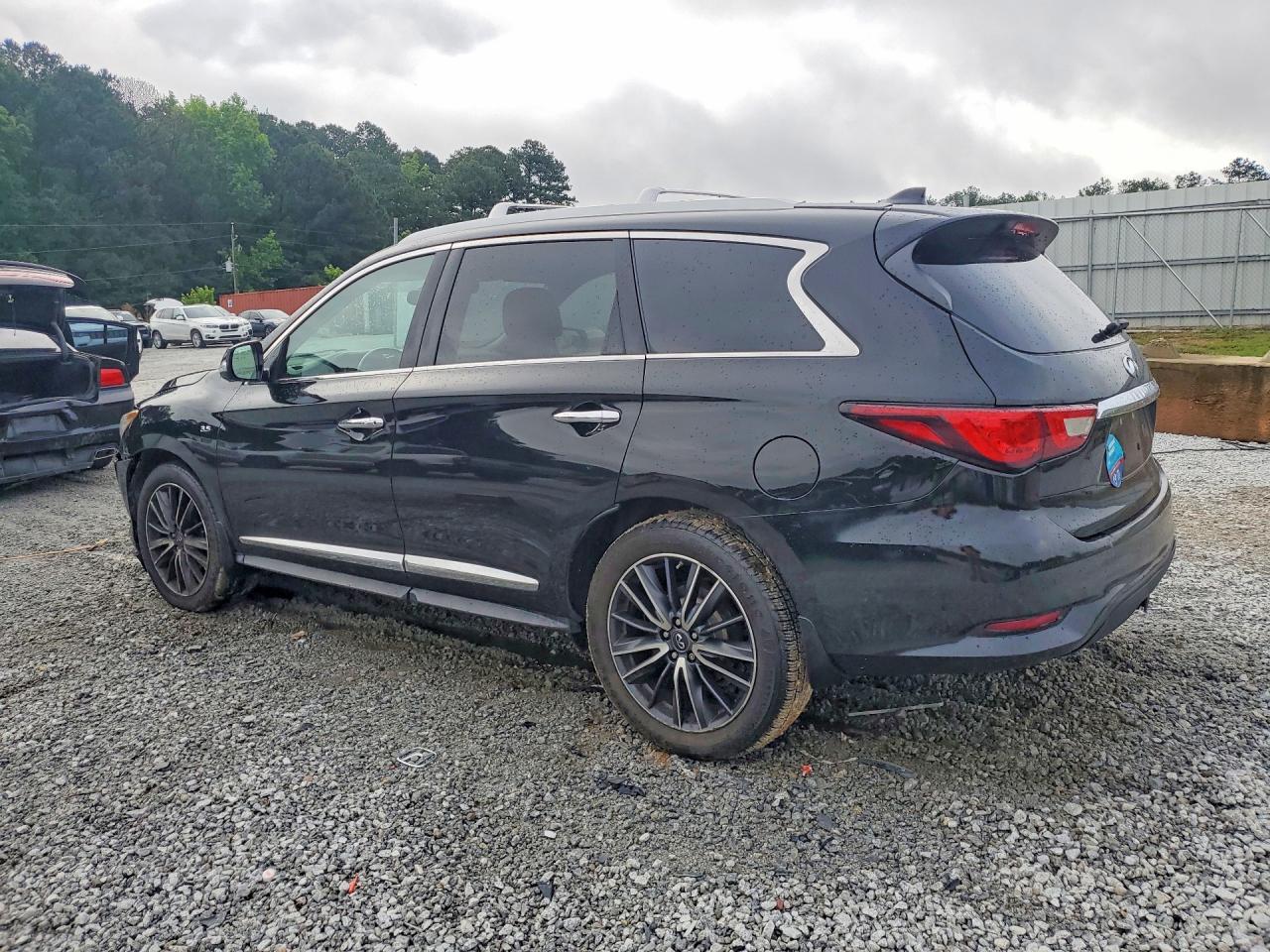 INFINITI Qx Base