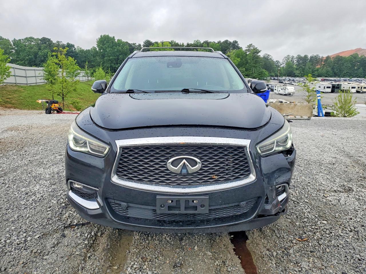 INFINITI Qx Base