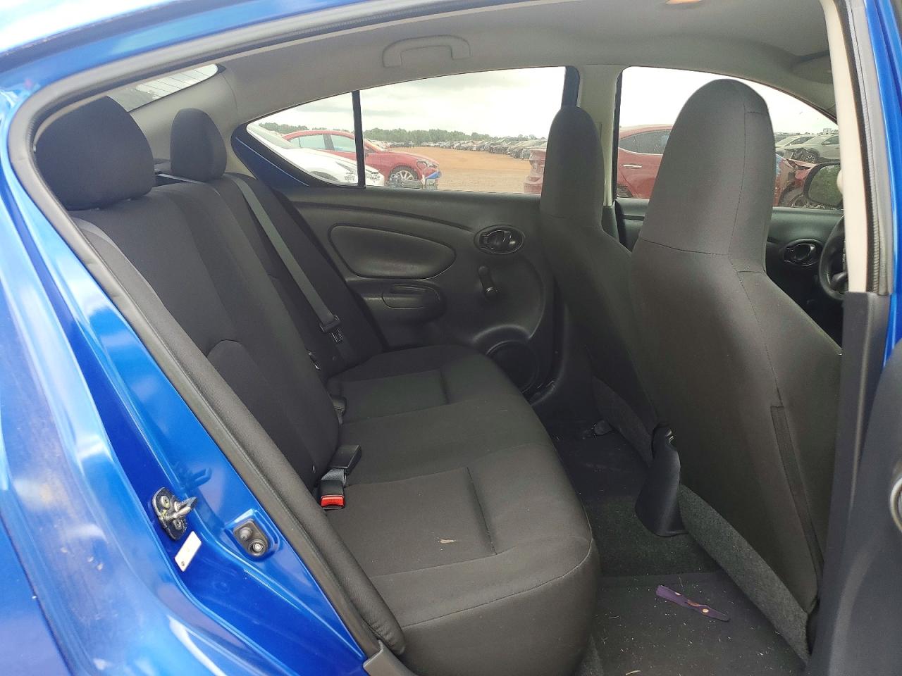 Nissan Versa 1.6 S Plus