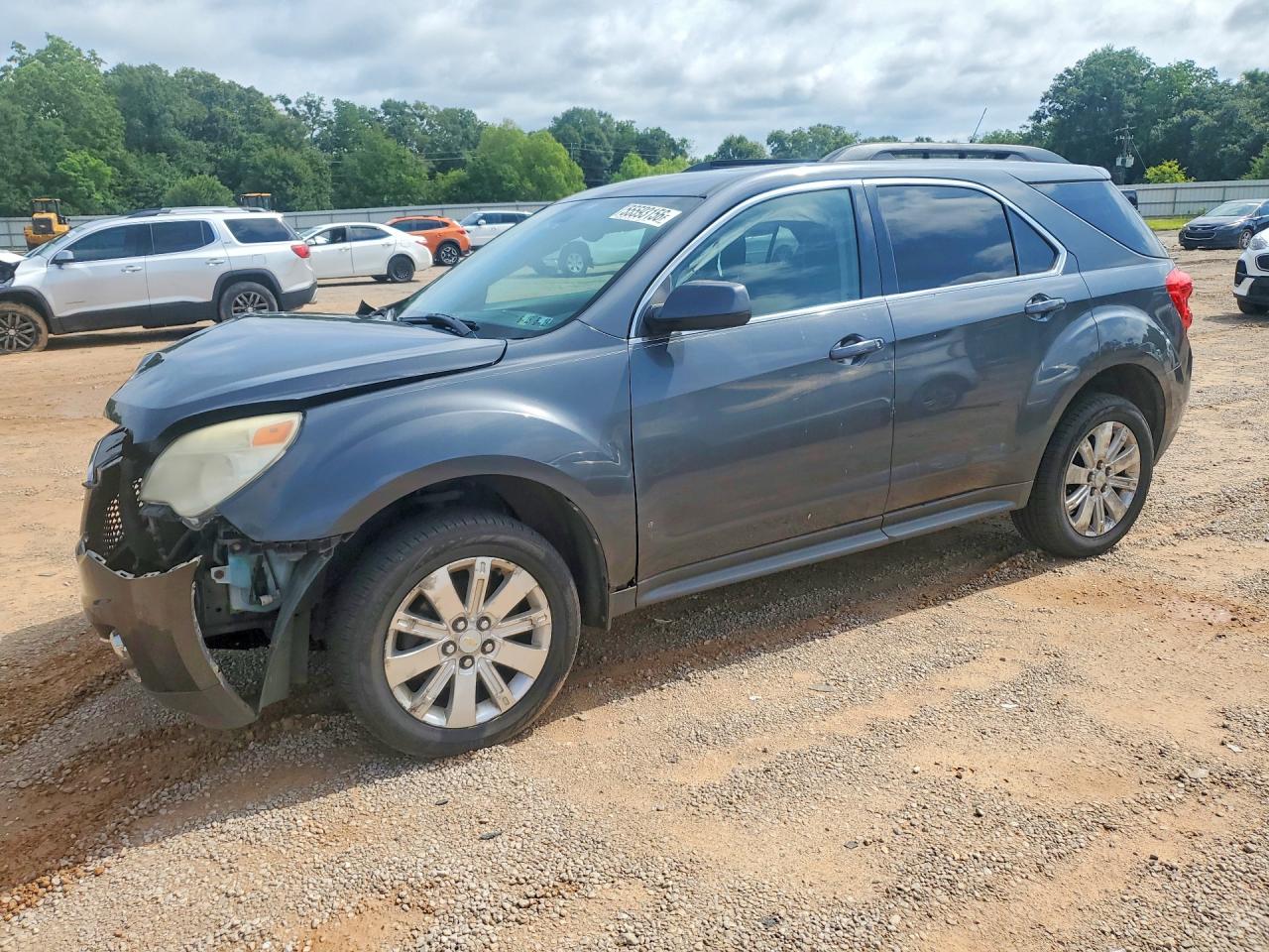 Salvage Chevrolet Equinox Image
