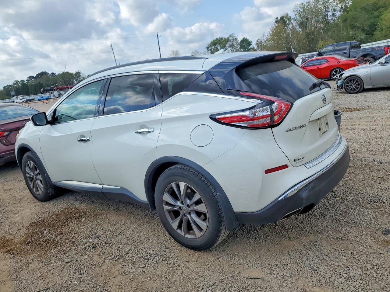 Nissan Murano Sv