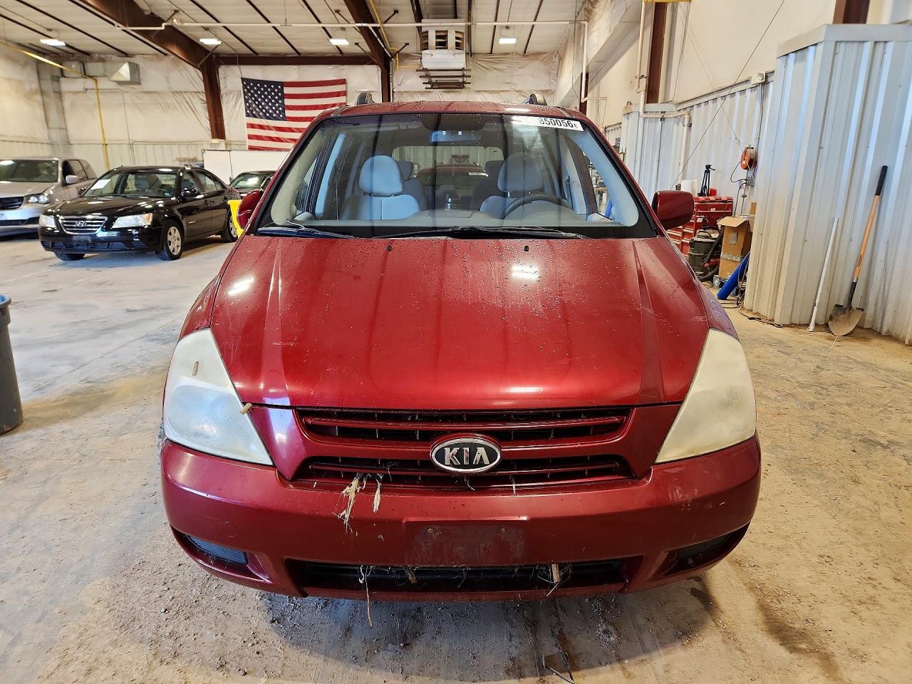 Kia Sedona Lx