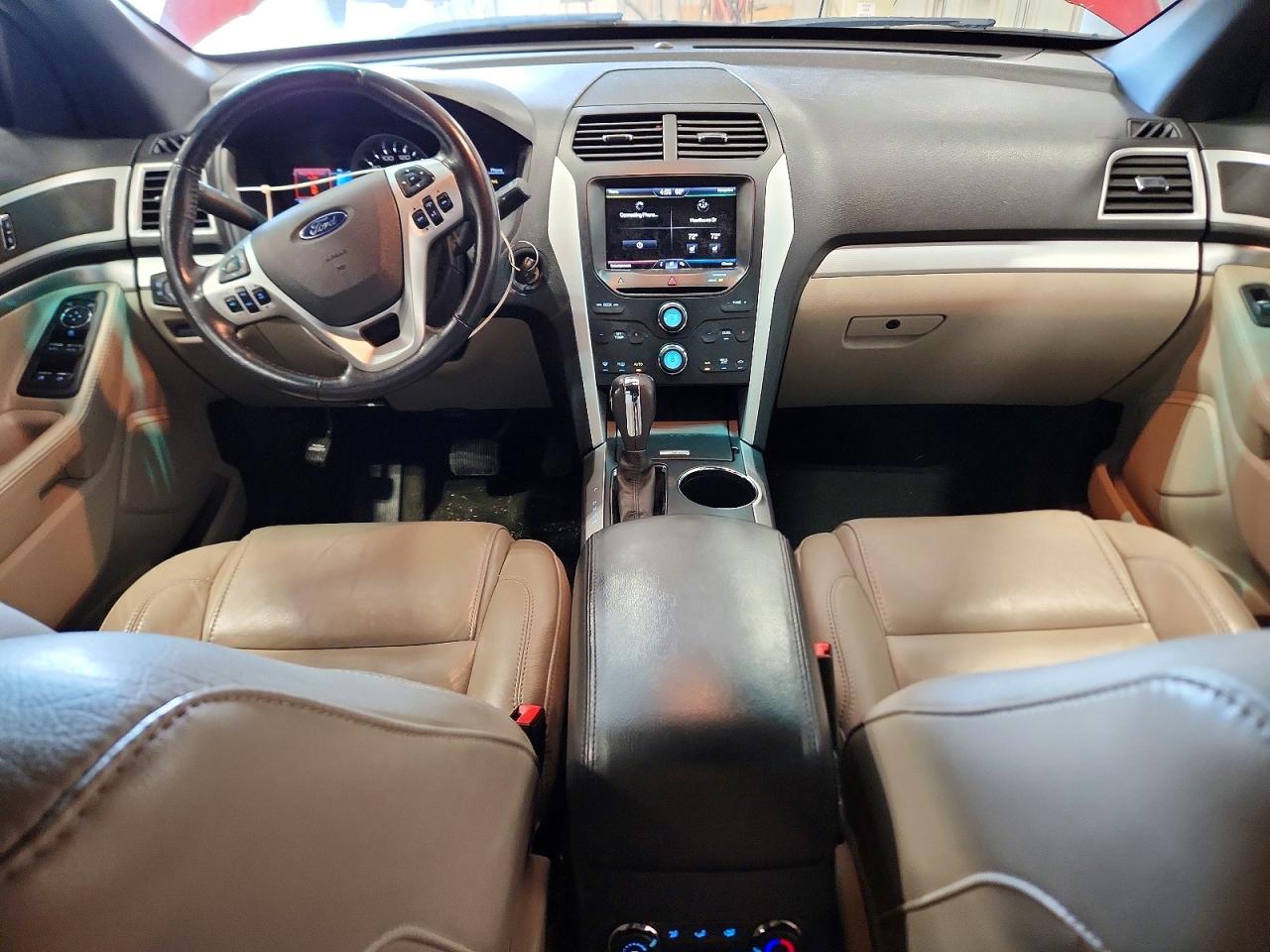 Ford Explorer Xlt