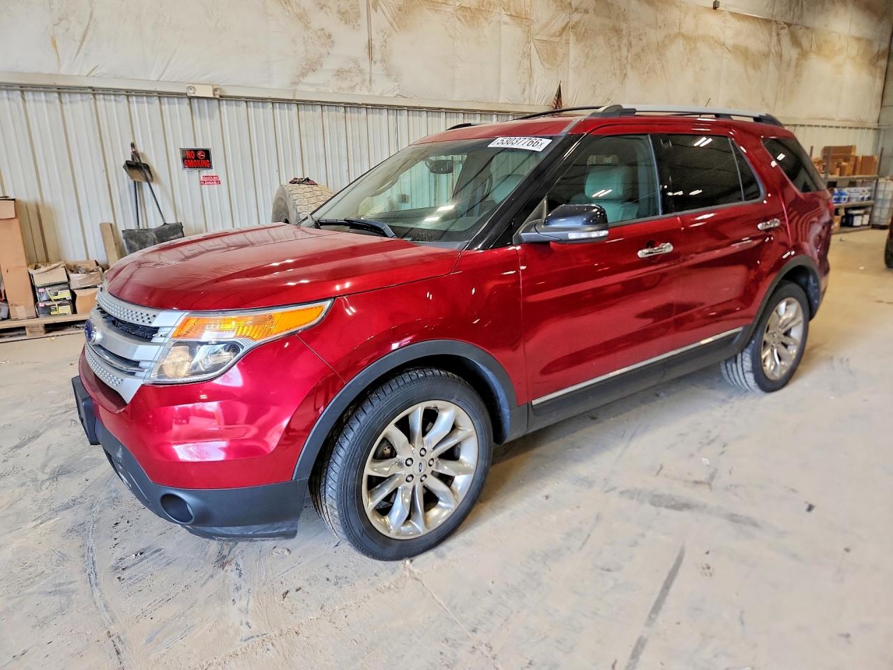 Salvage Ford Explorer Image