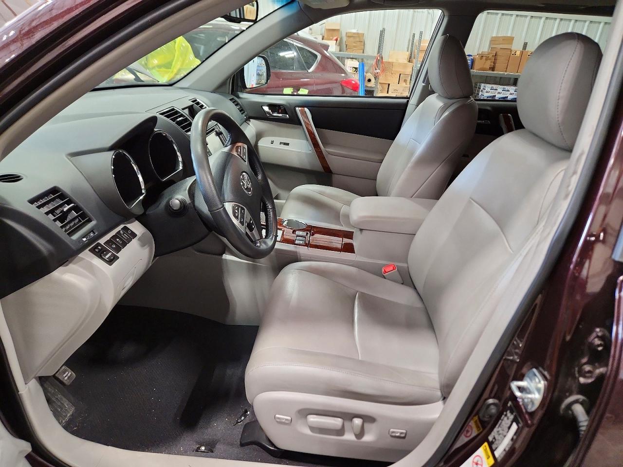 Toyota Highlander Limited