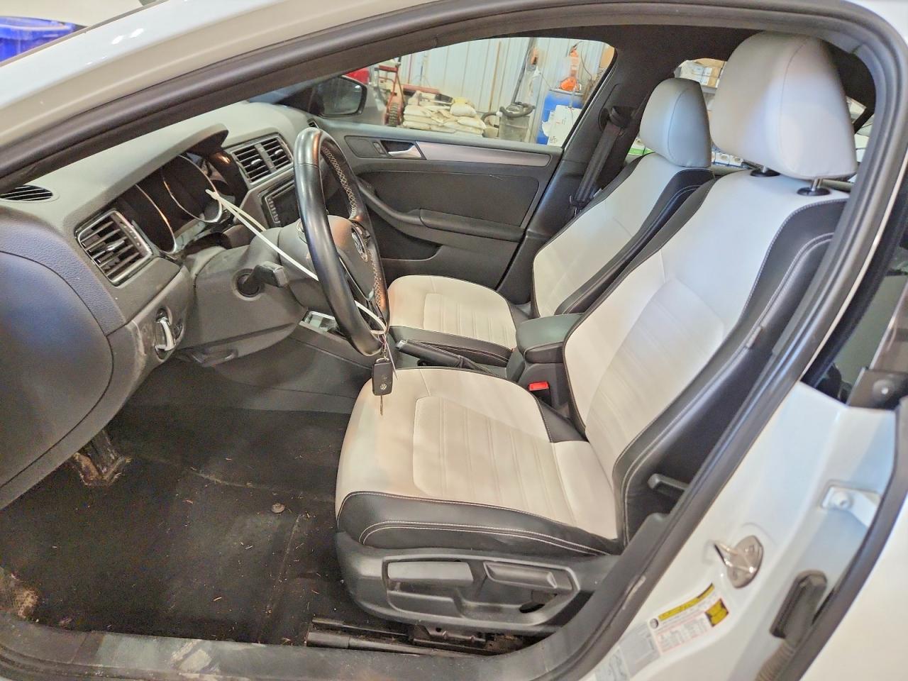 Volkswagen Jetta Sport