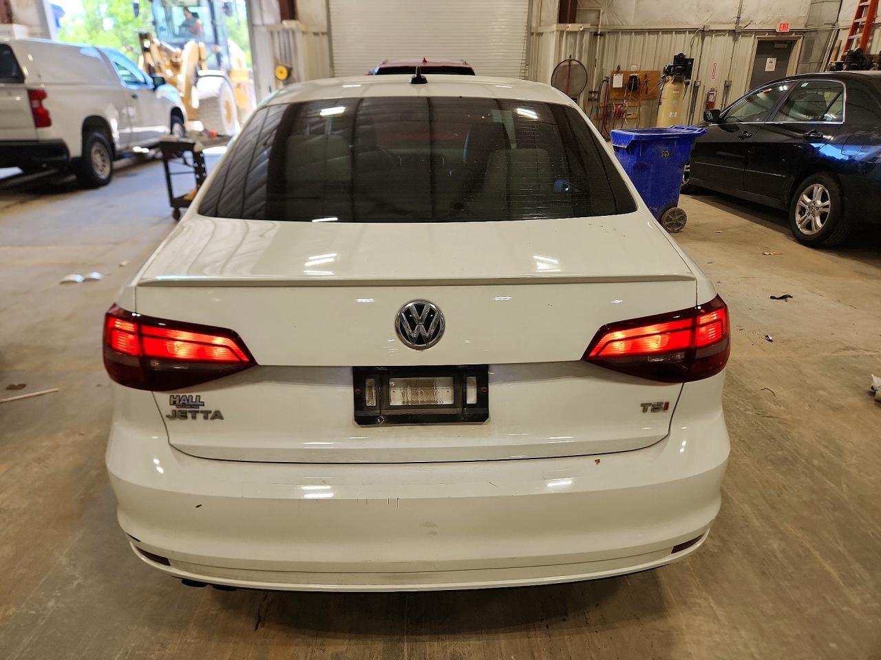 Volkswagen Jetta Sport