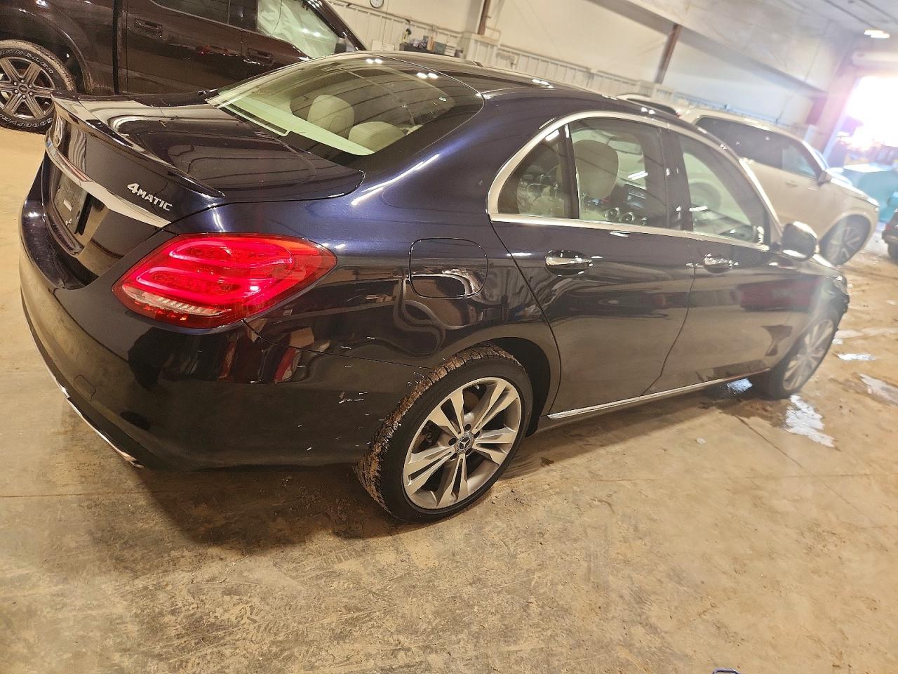 Mercedes-Benz C-Class 300 4matic