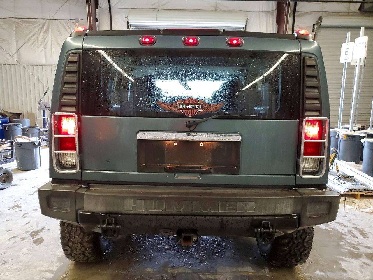 HUMMER H2