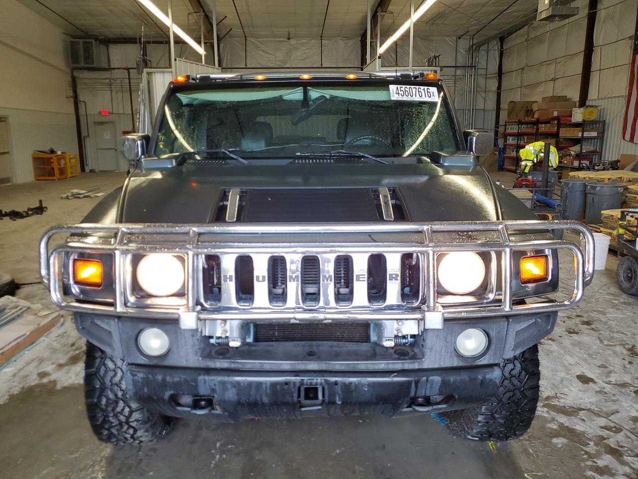 HUMMER H2