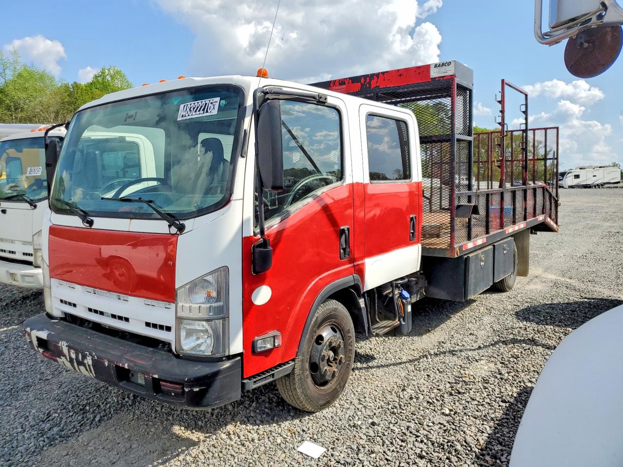 Salvage Isuzu Npr Image