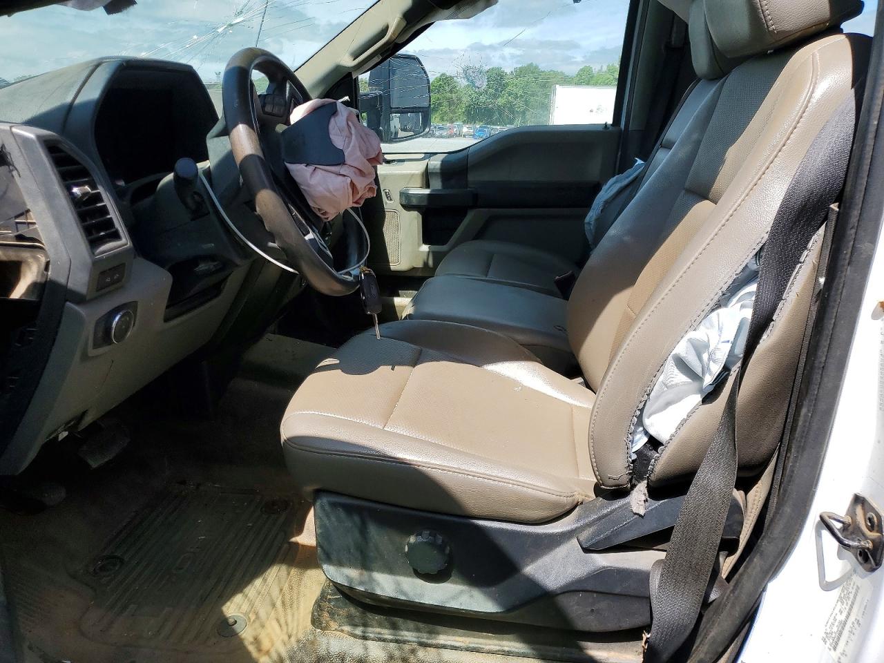 Ford F-450 Super Duty