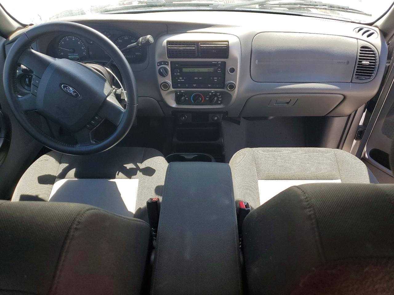 Ford Ranger Super Cab