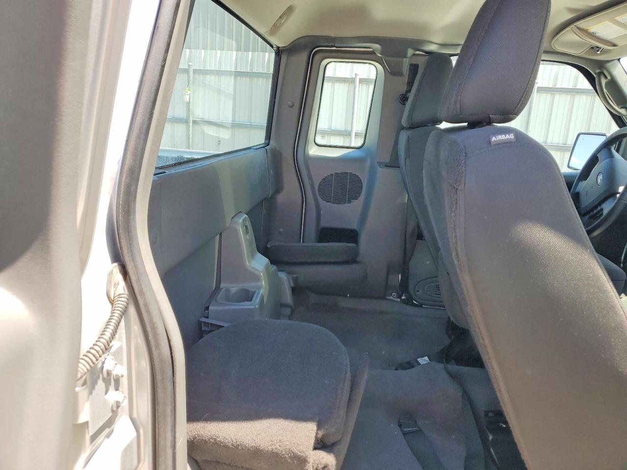 Ford Ranger Super Cab