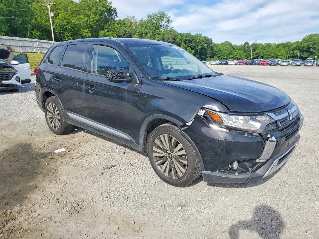 Mitsubishi Outlander Se