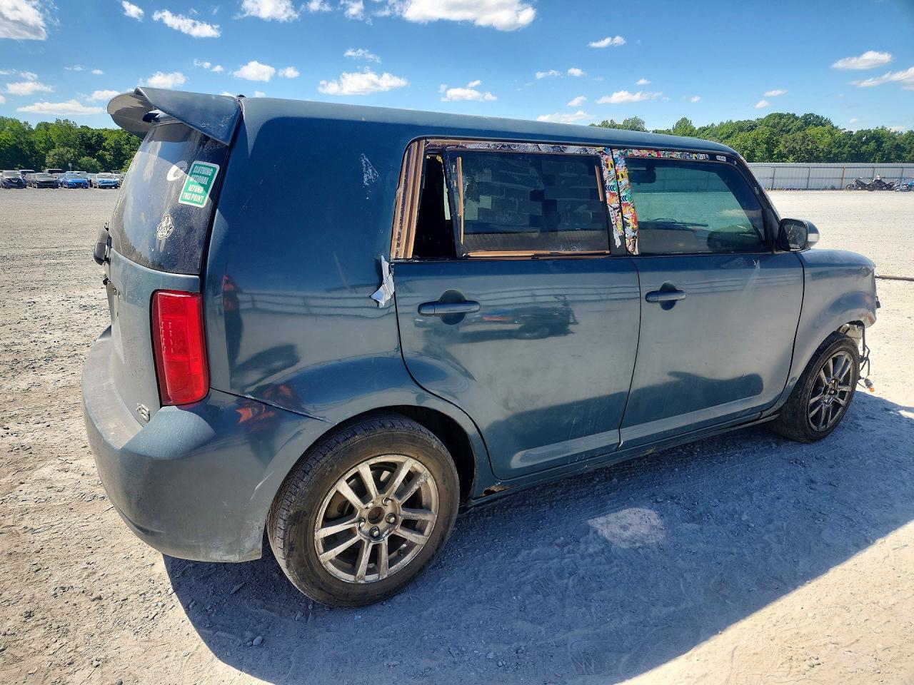 Toyota Scion Xb