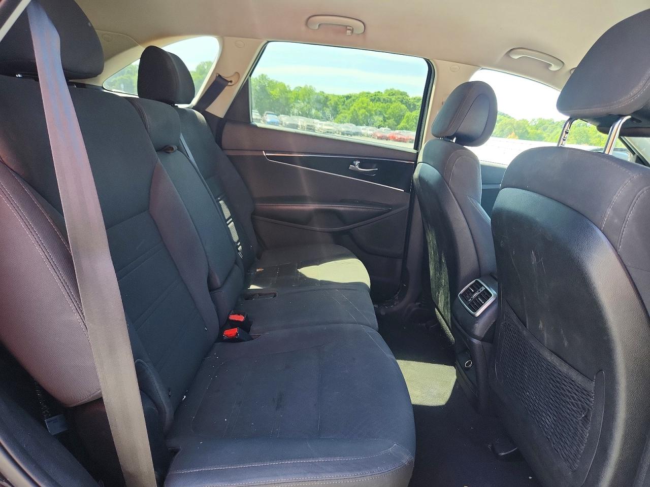 Kia Sorento L